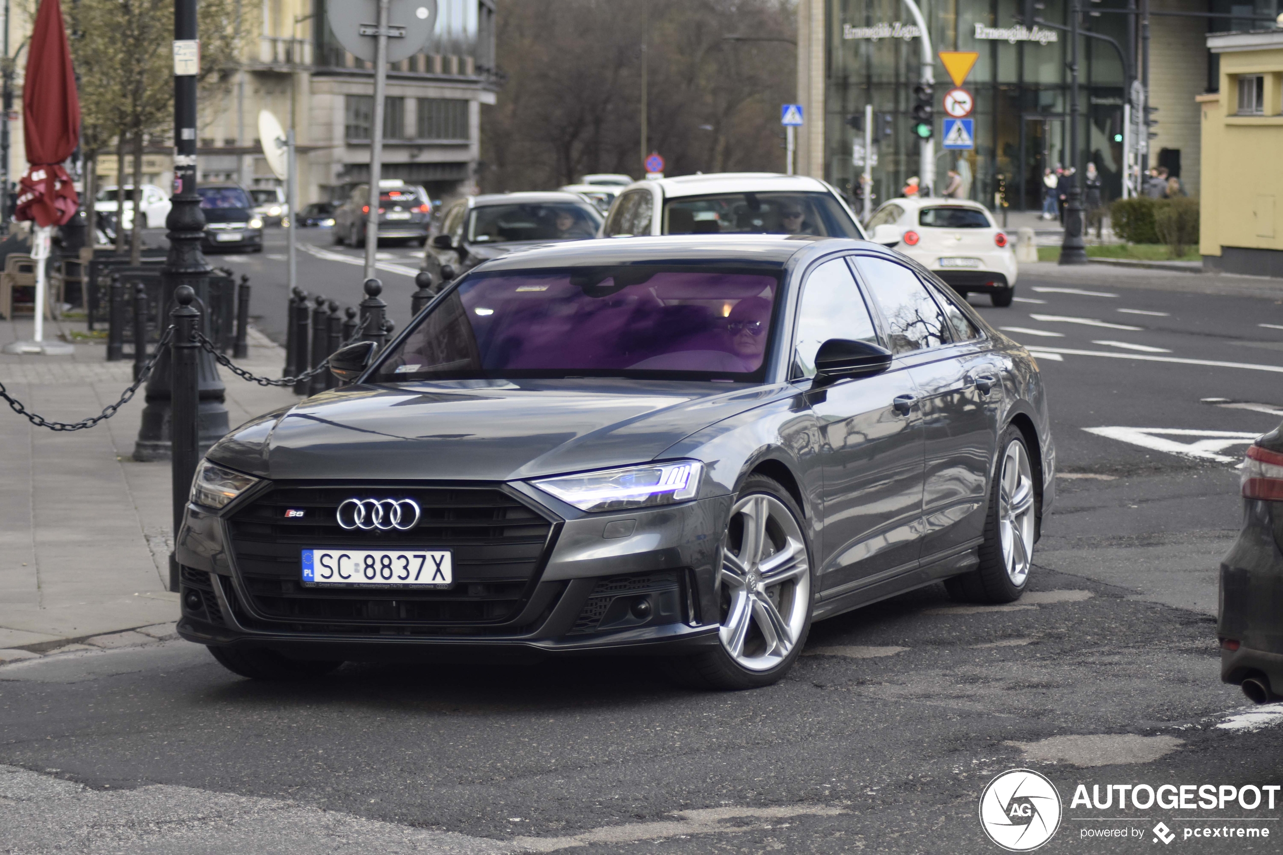 Audi S8 D5