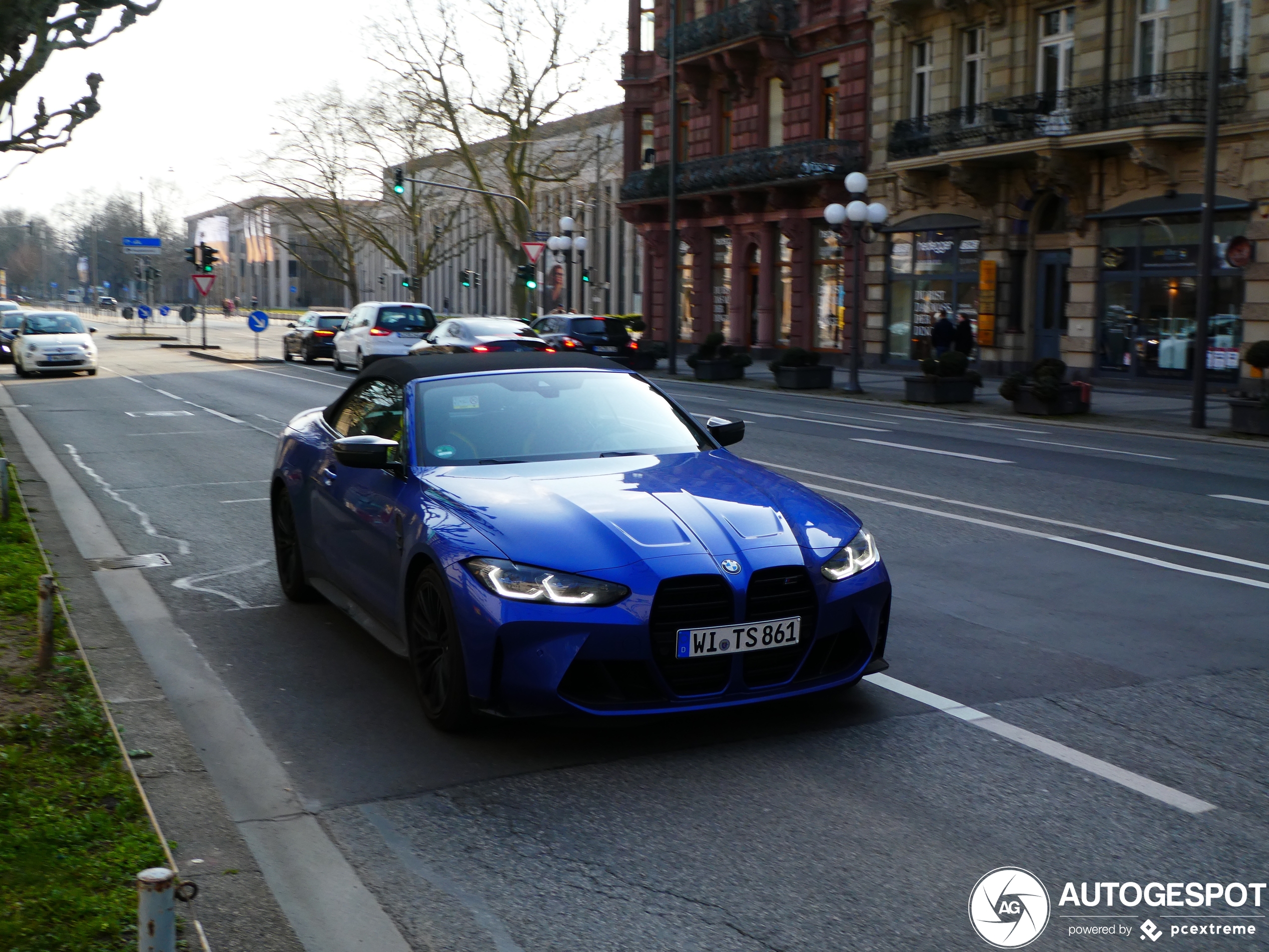 BMW M4 G83 Convertible Competition