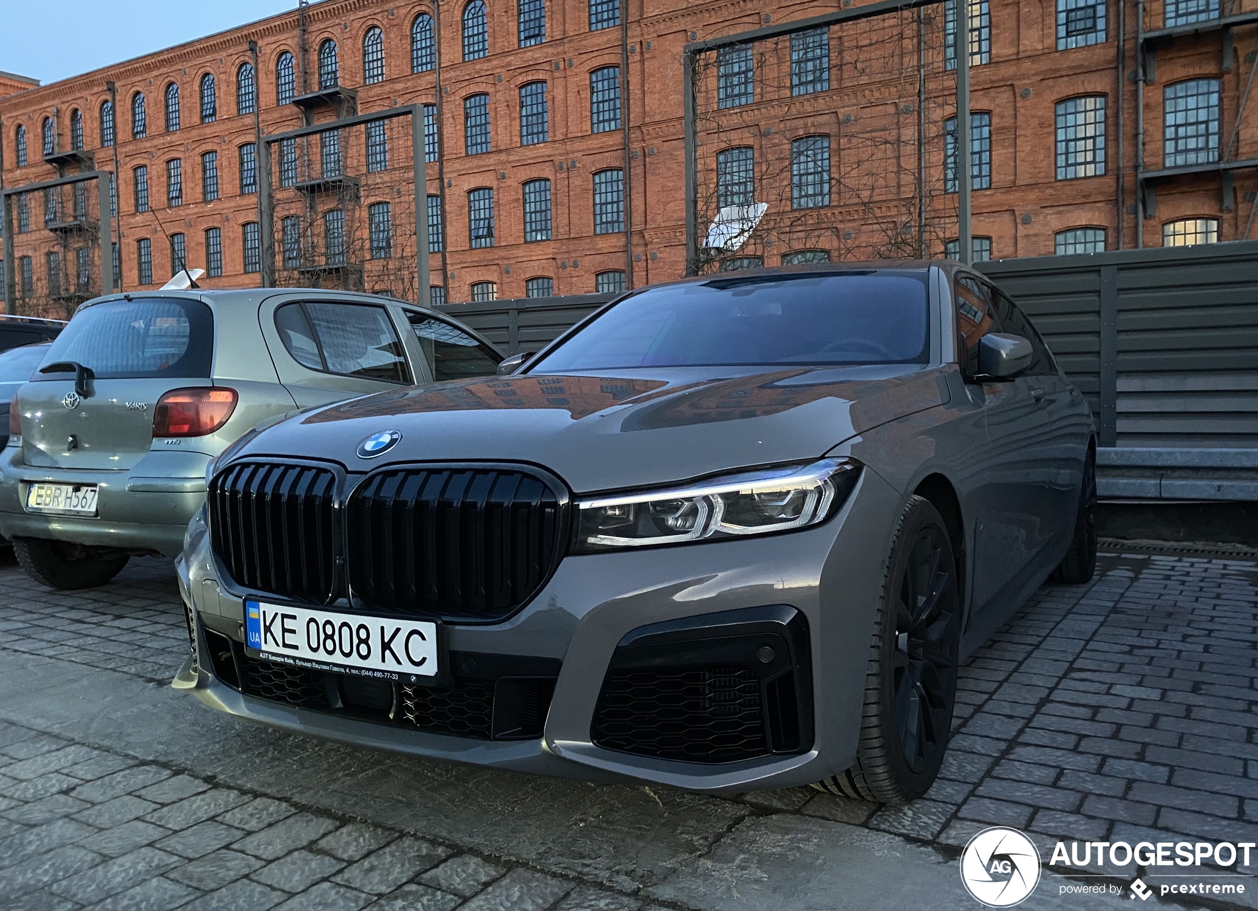 BMW M760Li xDrive 2019