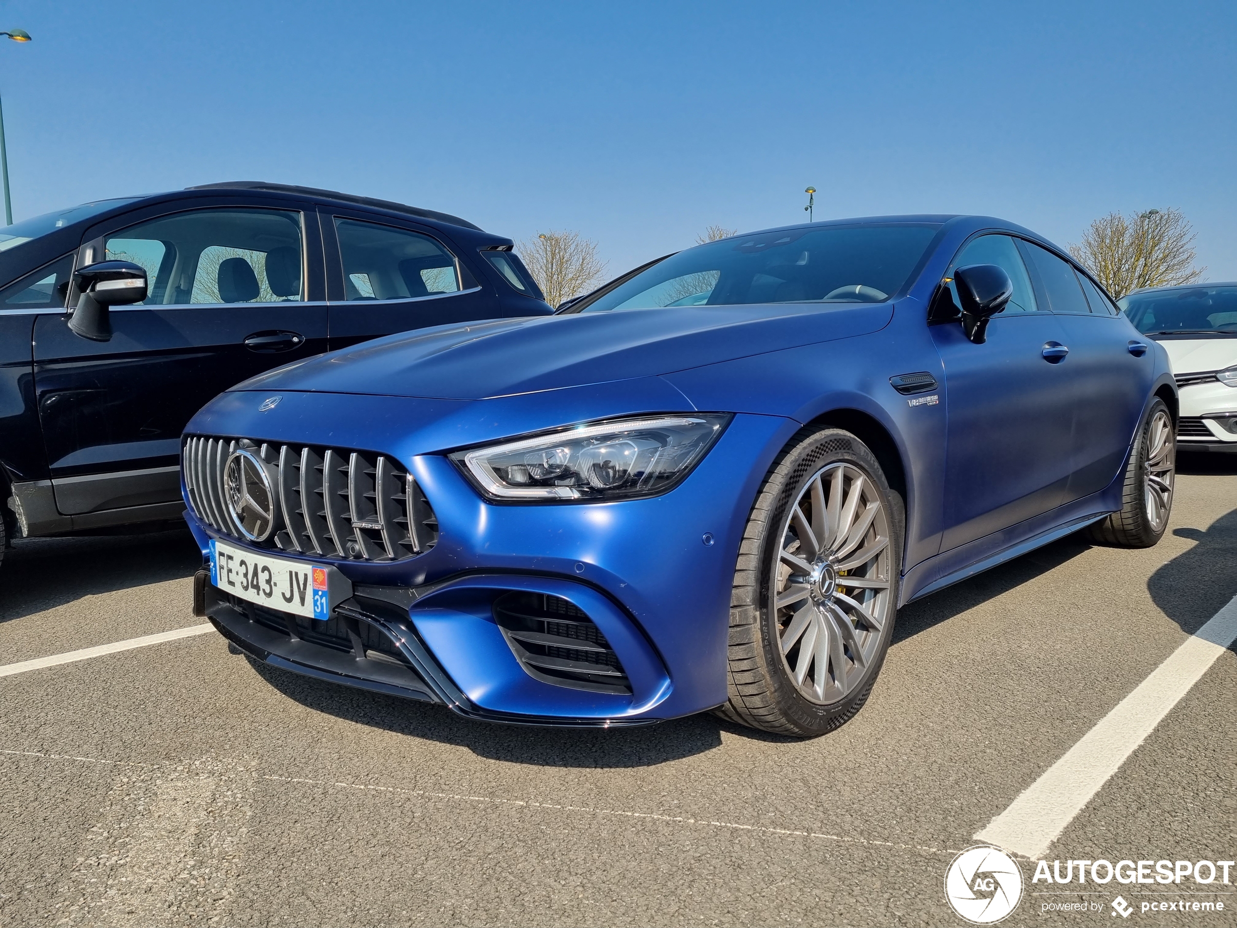 Mercedes-AMG GT 63 S X290