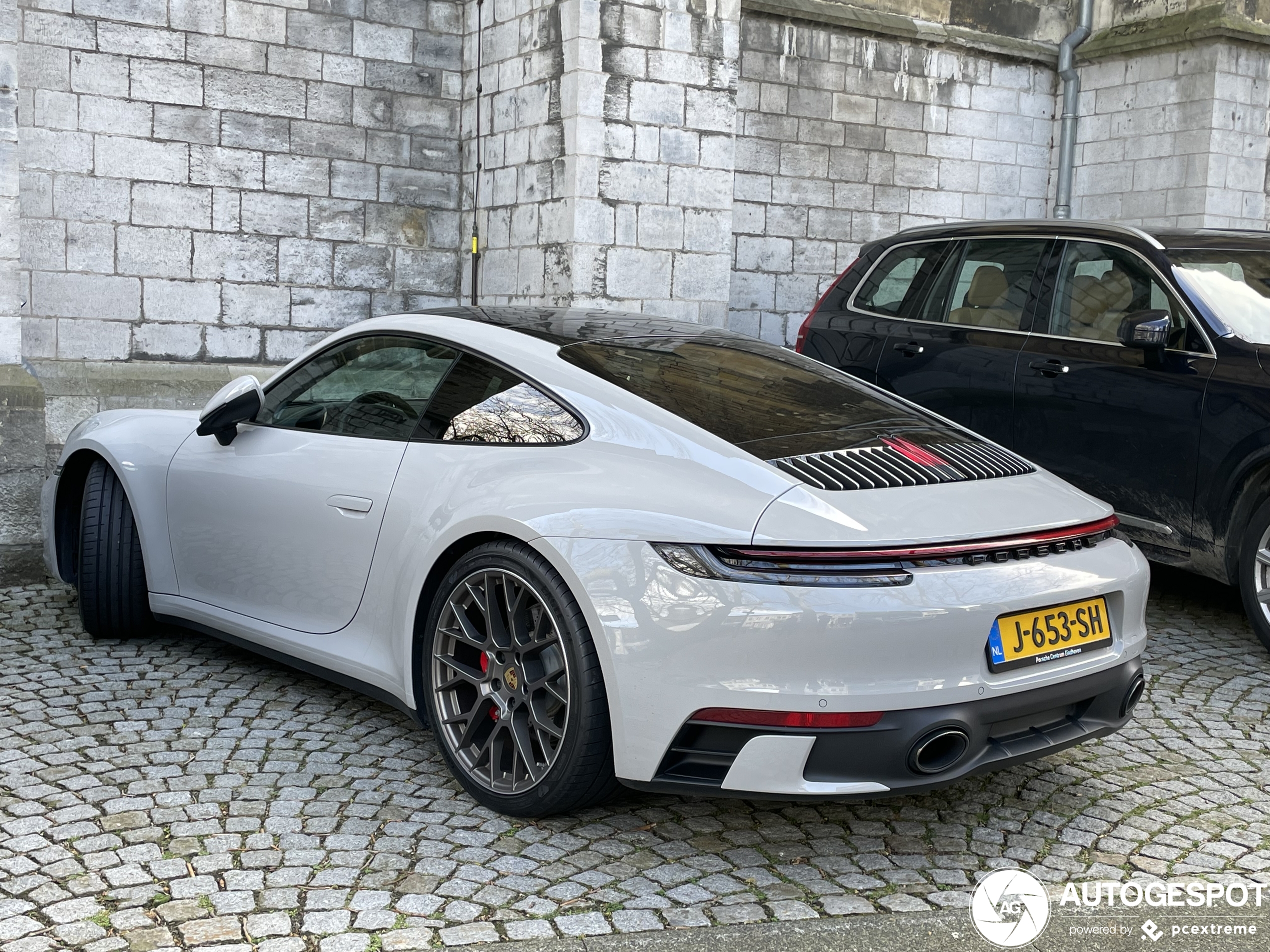 Porsche 992 Carrera 4S