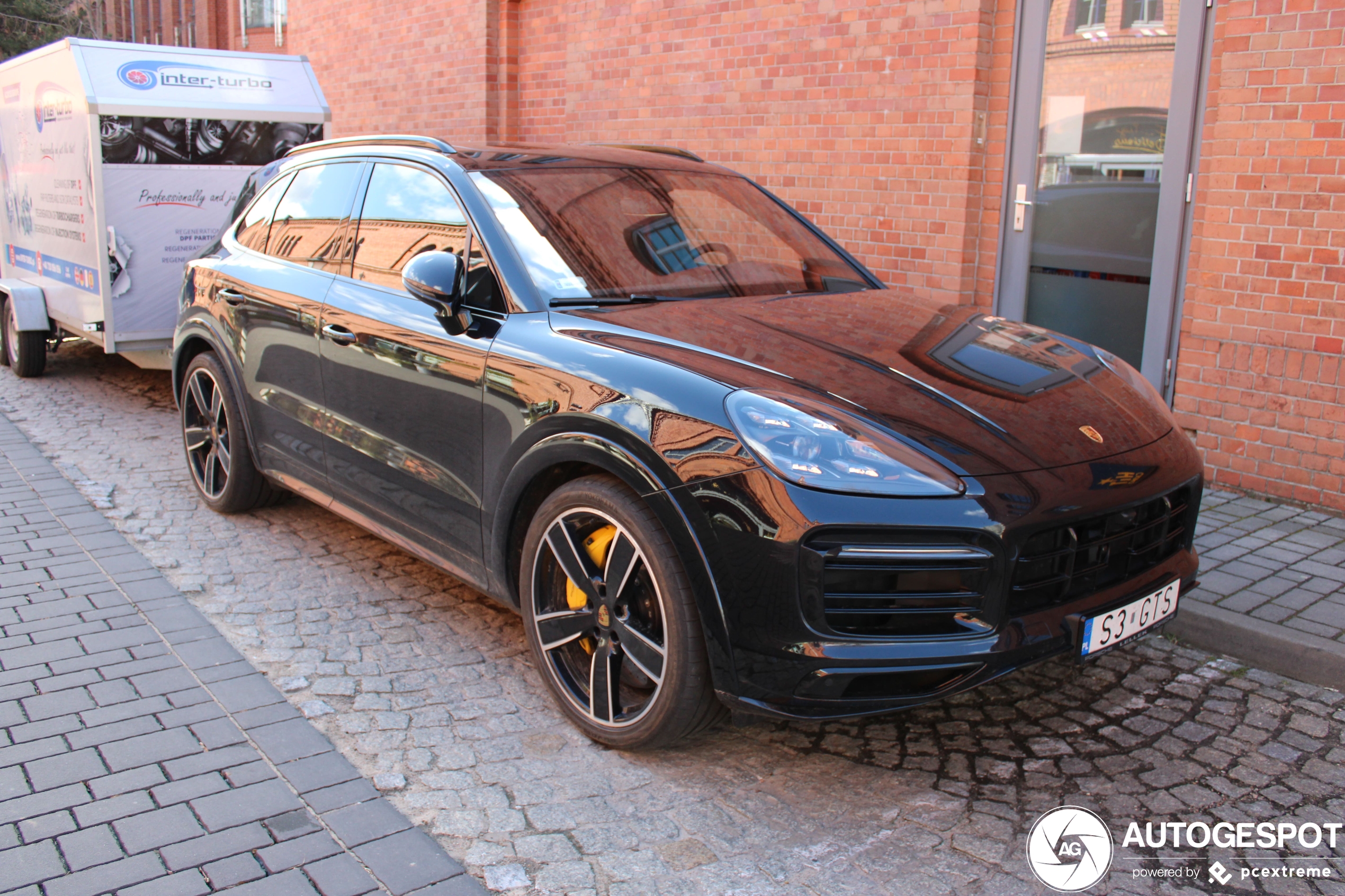 Porsche 9YA Cayenne GTS