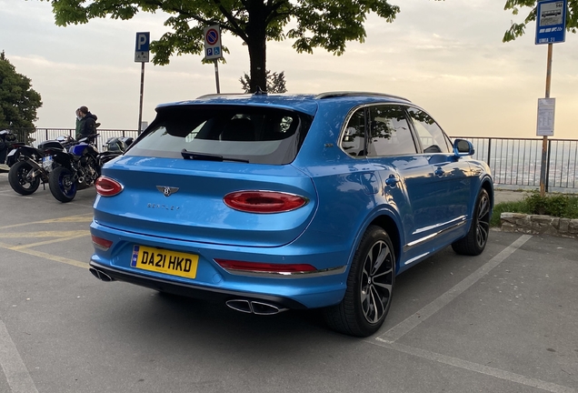 Bentley Bentayga Hybrid 2021 First Edition