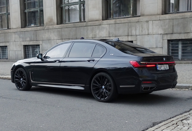 BMW M760Li xDrive 2019