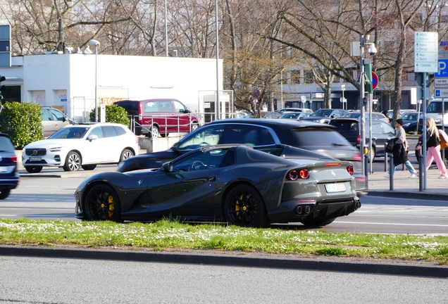 Ferrari 812 GTS