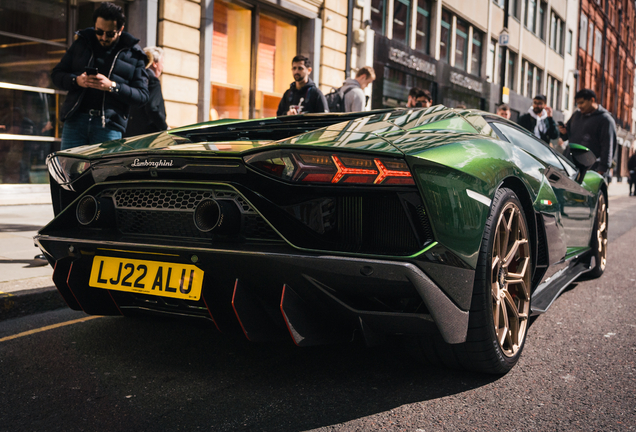 Lamborghini Aventador LP780-4 Ultimae