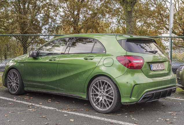 Mercedes-AMG A 45 W176 2015