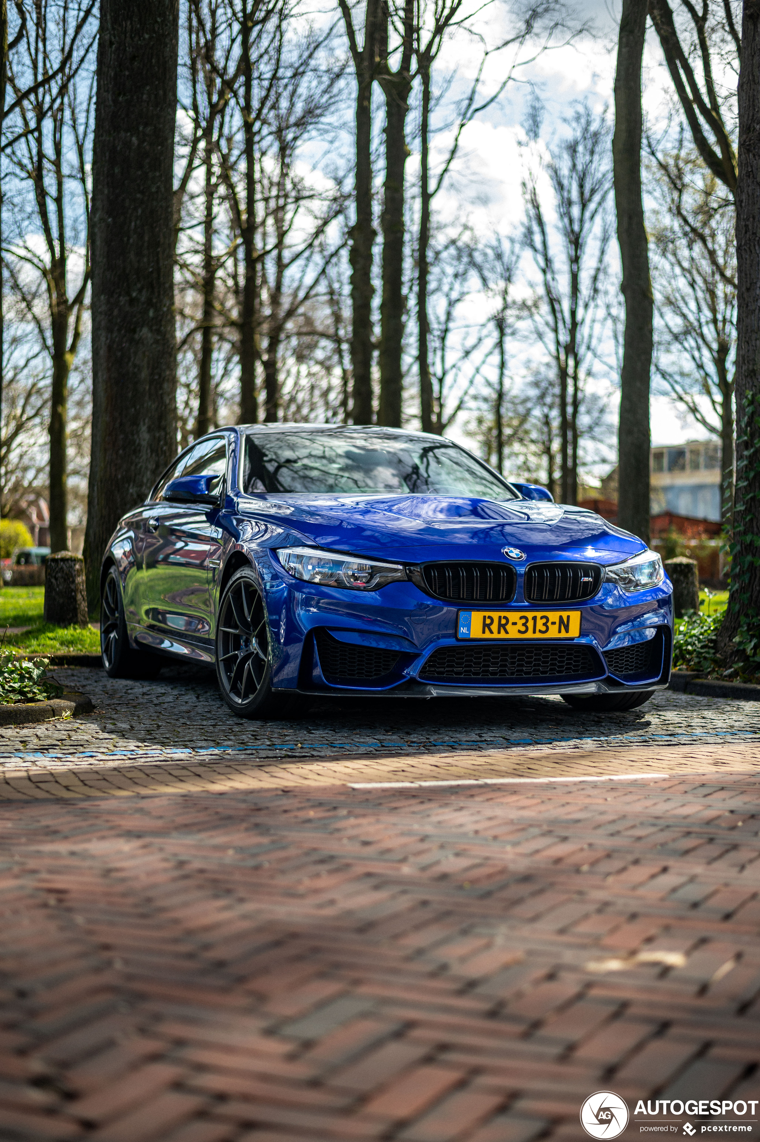 BMW M4 F82 CS