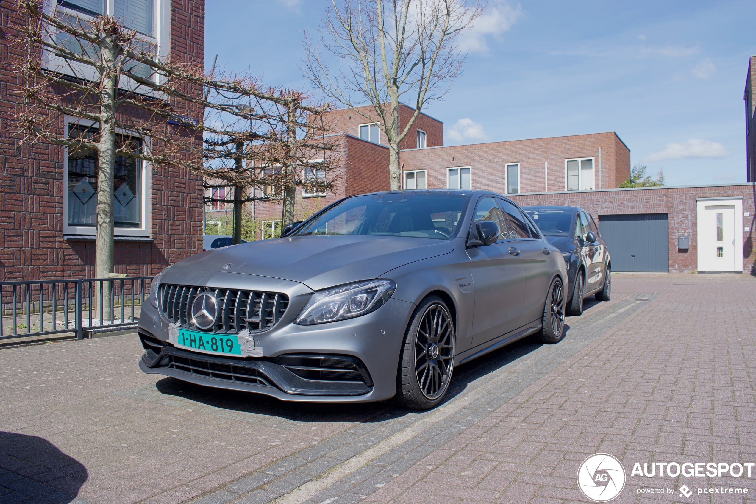 Mercedes-AMG C 63 S W205