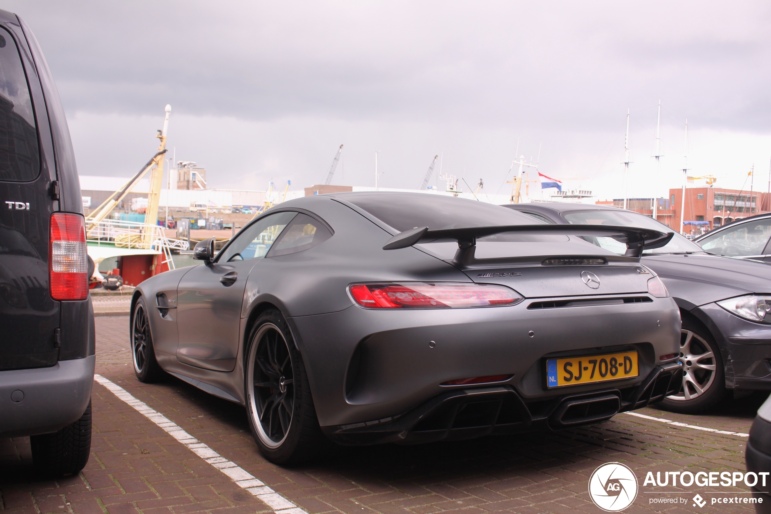 Mercedes-AMG GT R C190