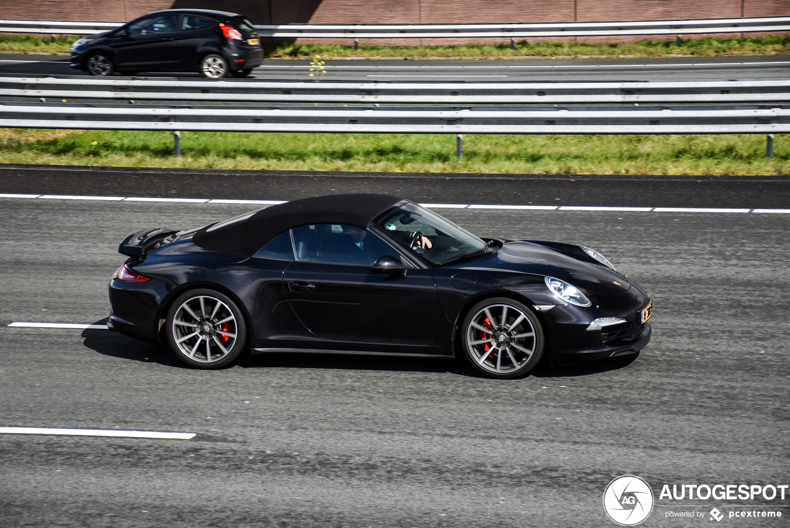 Porsche 991 Carrera 4S Cabriolet MkI