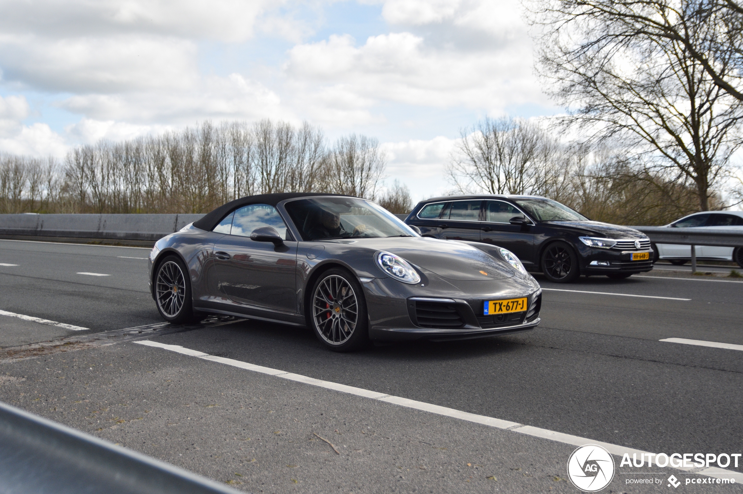 Porsche 991 Carrera 4S Cabriolet MkII