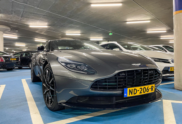 Aston Martin DB11 Launch Edition