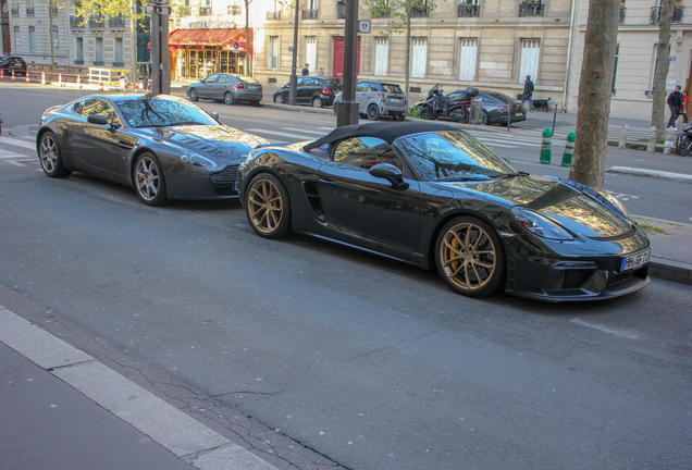 Aston Martin V8 Vantage