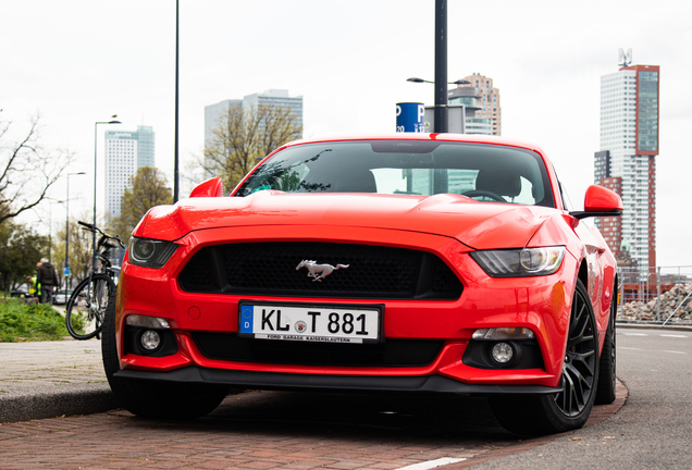 Ford Mustang GT 2015