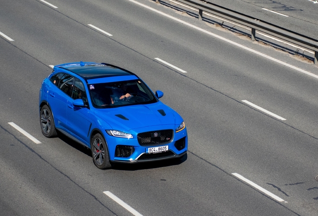 Jaguar F-PACE SVR