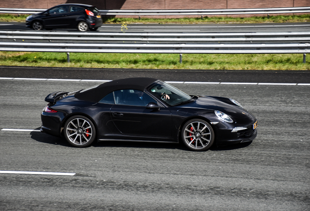 Porsche 991 Carrera 4S Cabriolet MkI