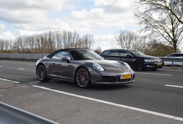 Porsche 991 Carrera 4S Cabriolet MkII