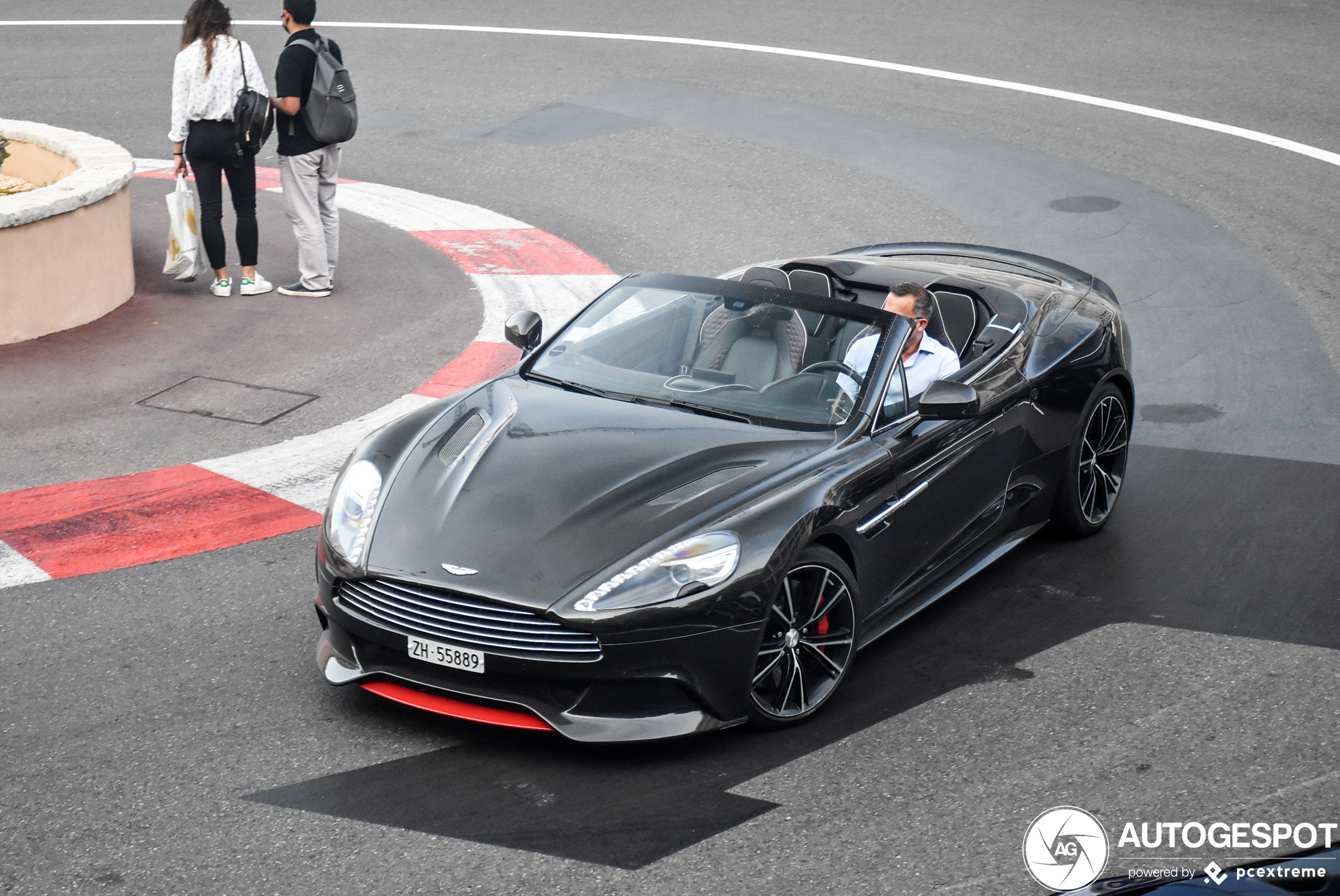 Aston Martin Vanquish Volante