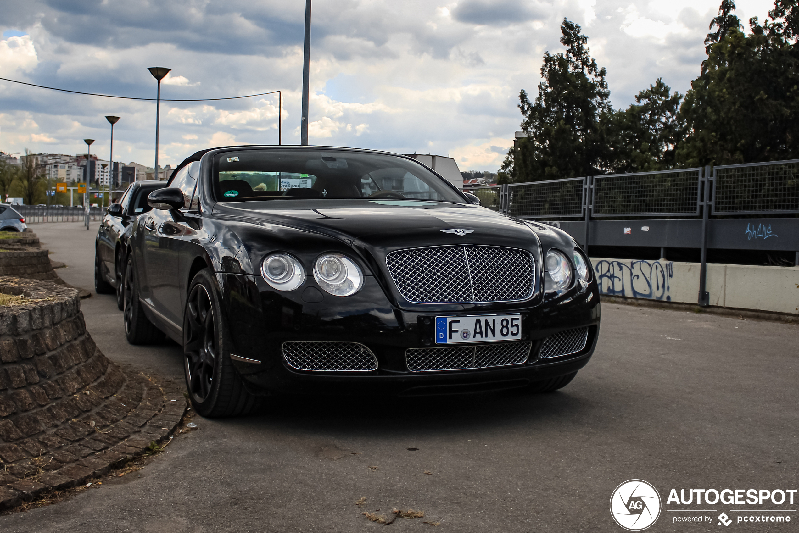 Bentley Continental GTC