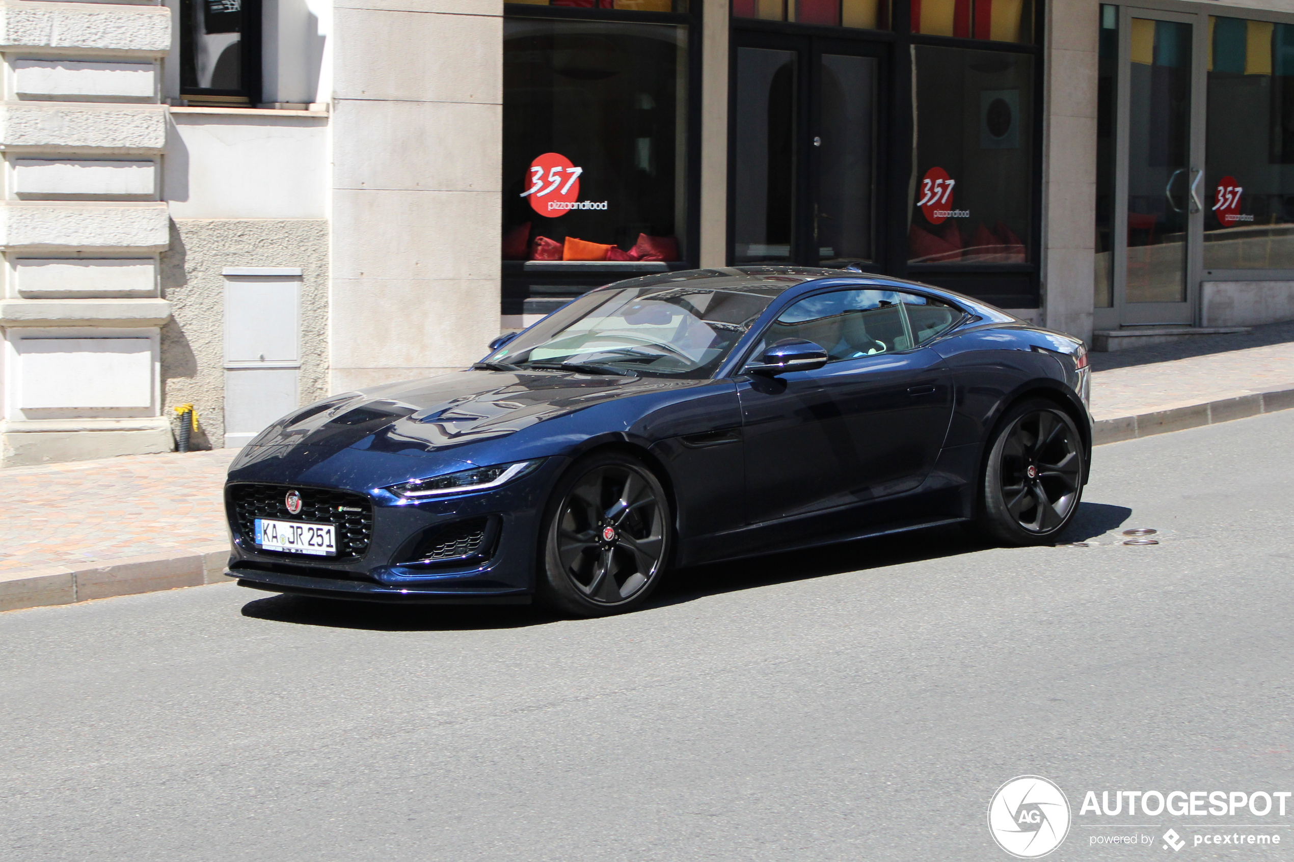 Jaguar F-TYPE P450 Coupé 2020