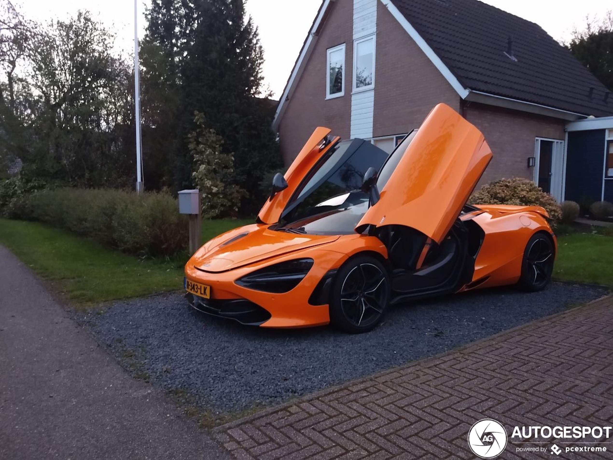 McLaren 720S