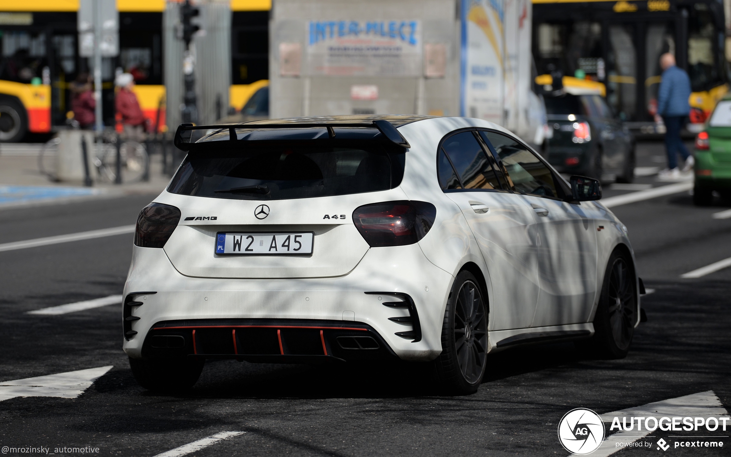 Mercedes-AMG A 45 W176 2015