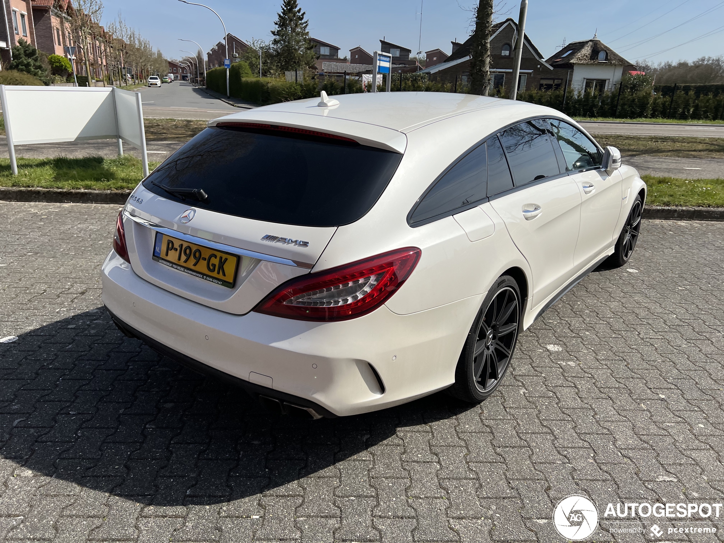 Mercedes-Benz CLS 63 AMG X218 Shooting Brake 2015