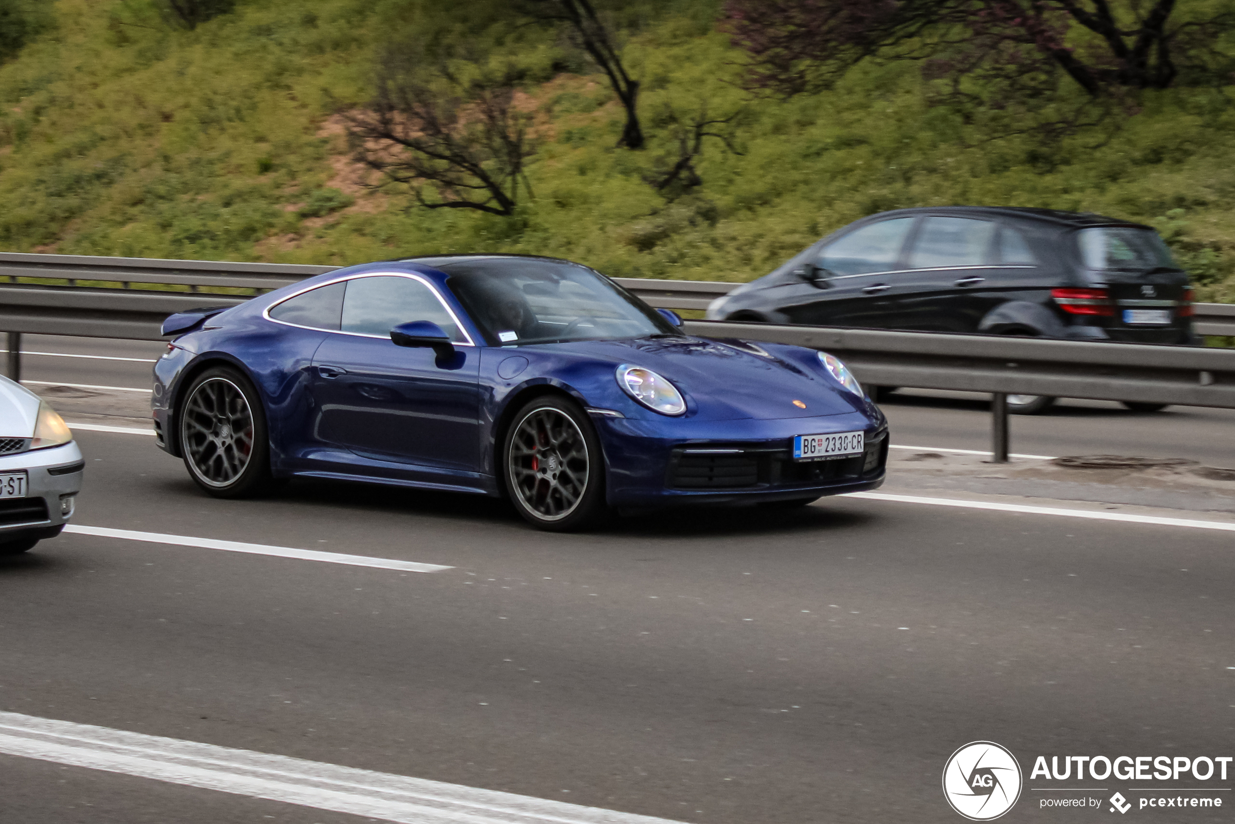 Porsche 992 Carrera 4S