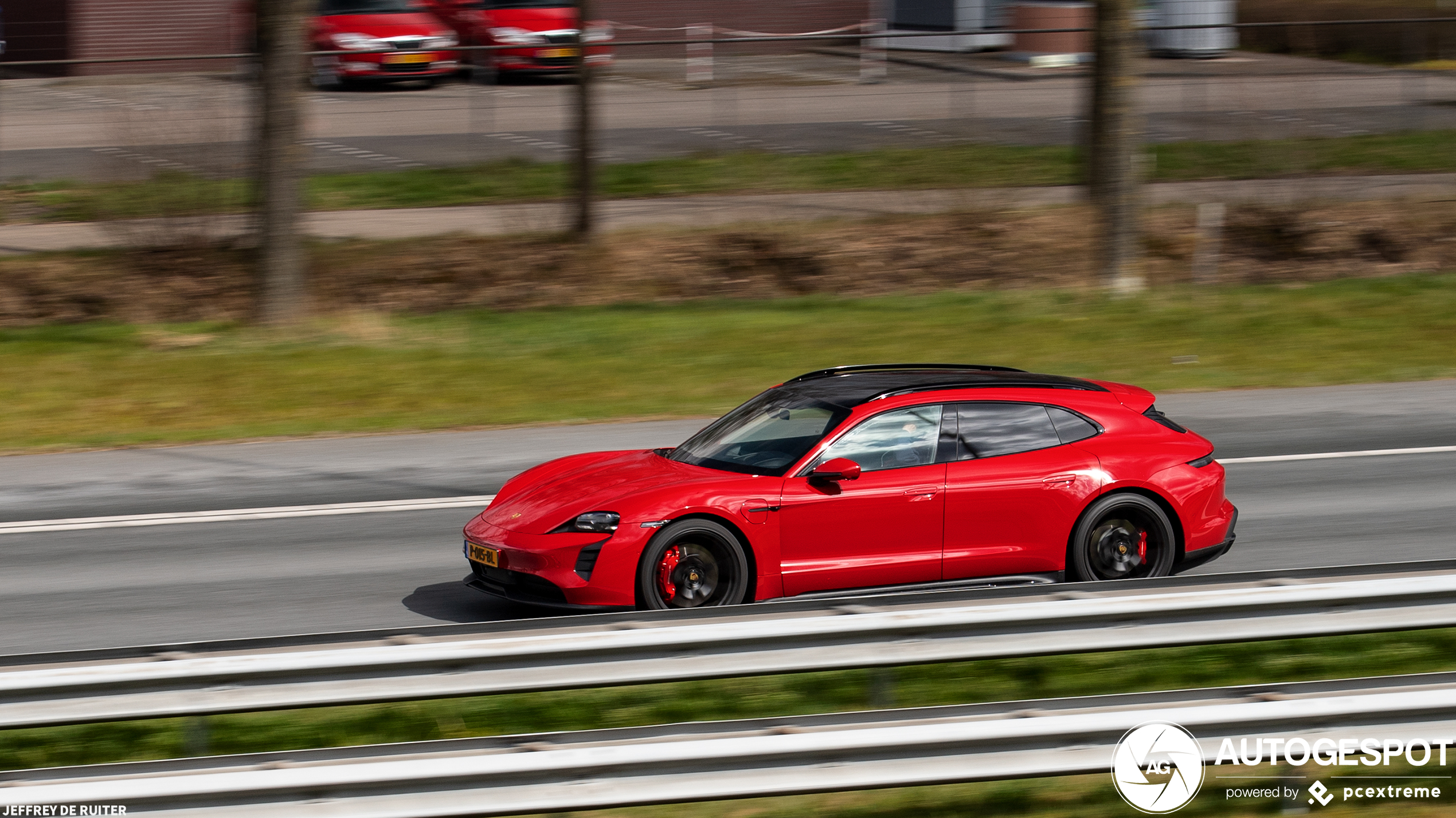 Porsche Taycan GTS Sport Turismo