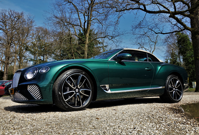 Bentley Continental GTC V8 2020