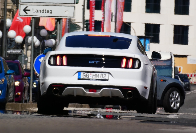 Ford Mustang GT 2015