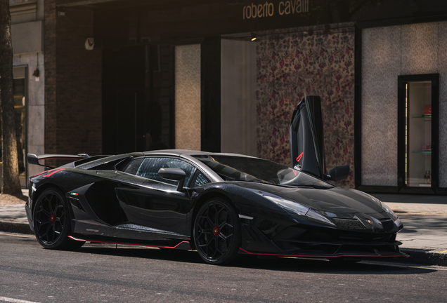 Lamborghini Aventador LP770-4 SVJ Roadster