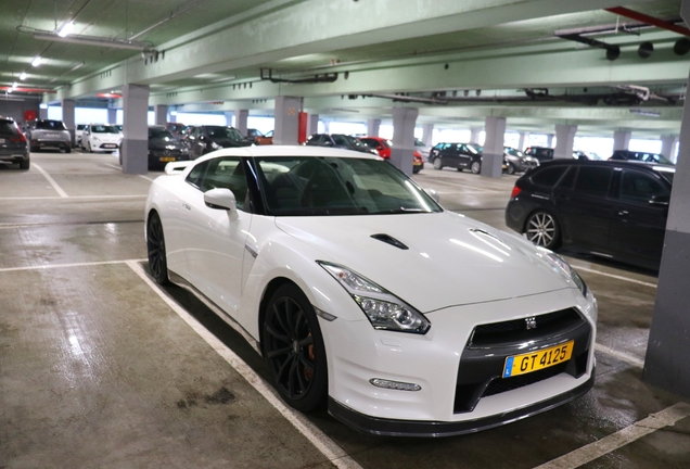 Nissan GT-R 2014