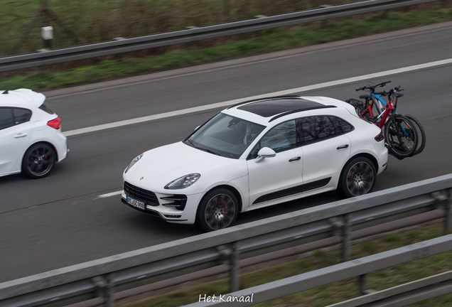 Porsche 95B Macan Turbo