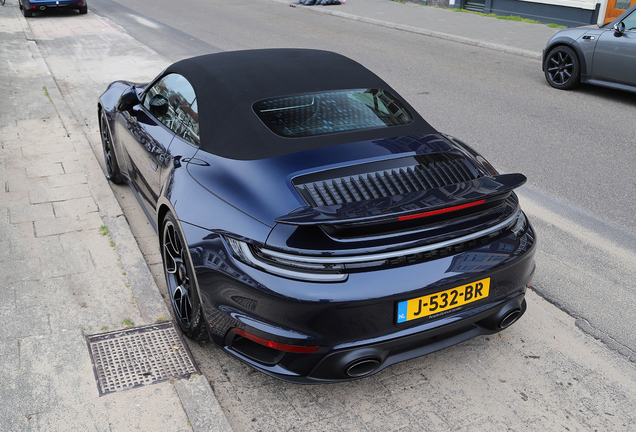 Porsche 992 Turbo S Cabriolet