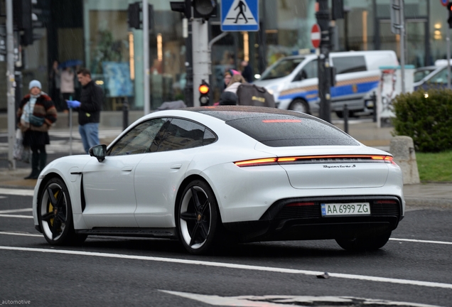 Porsche Taycan Turbo S