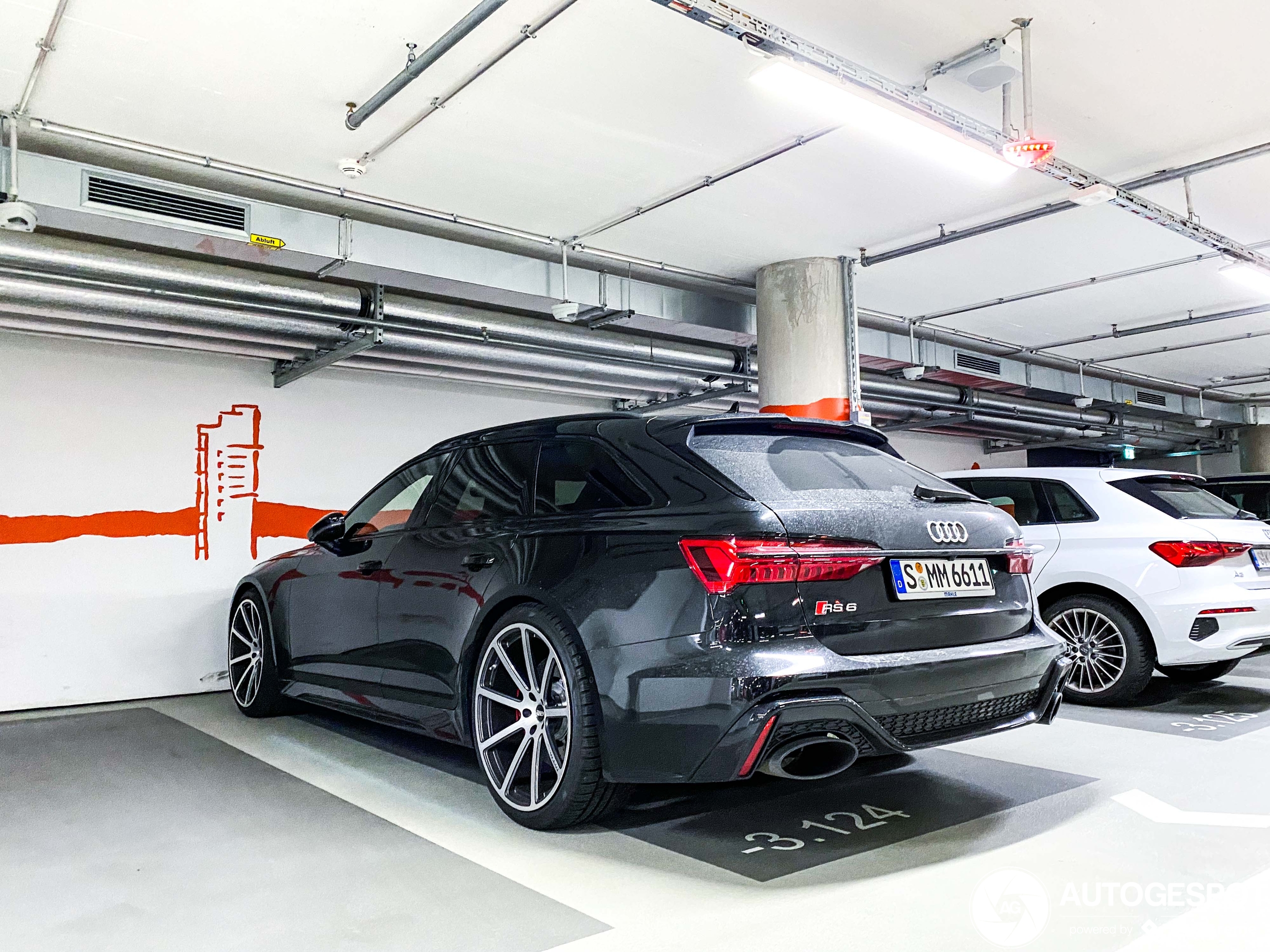 Audi RS6 Avant C8