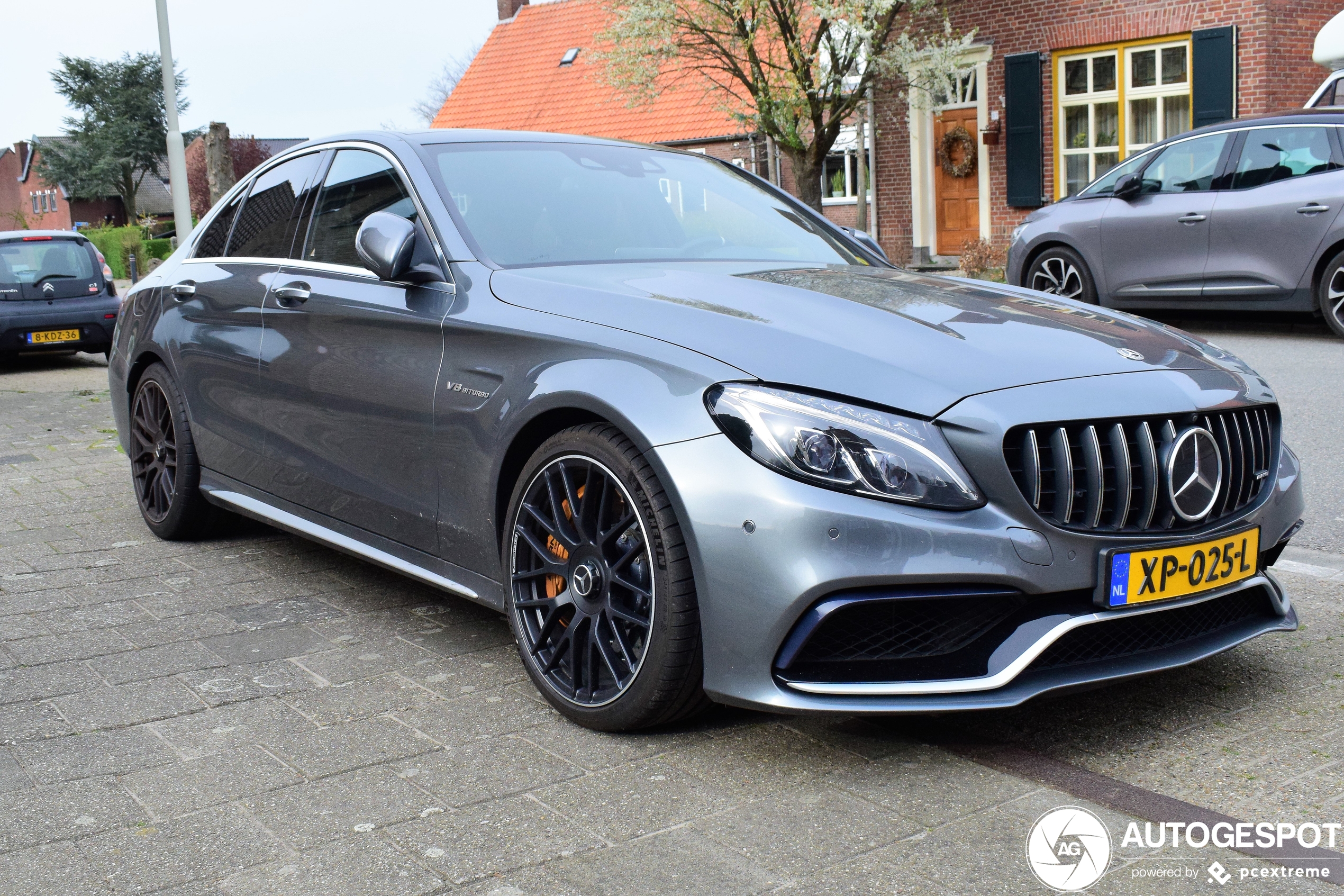 Mercedes-AMG C 63 S W205