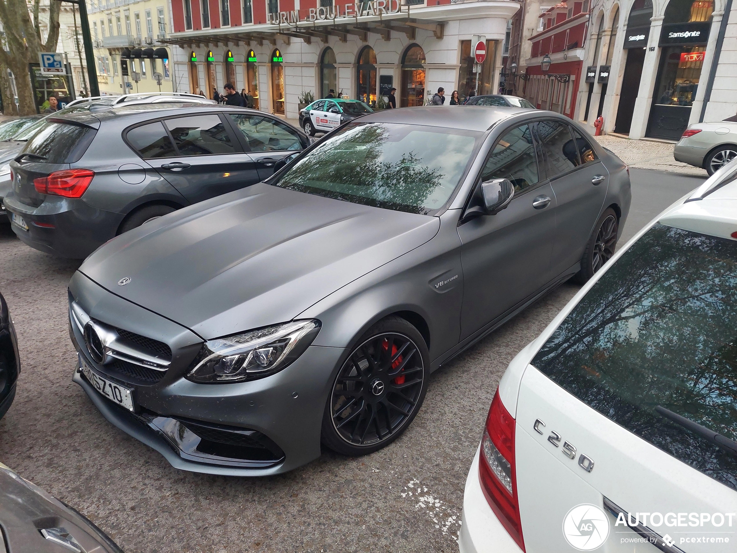 Mercedes-AMG C 63 S W205