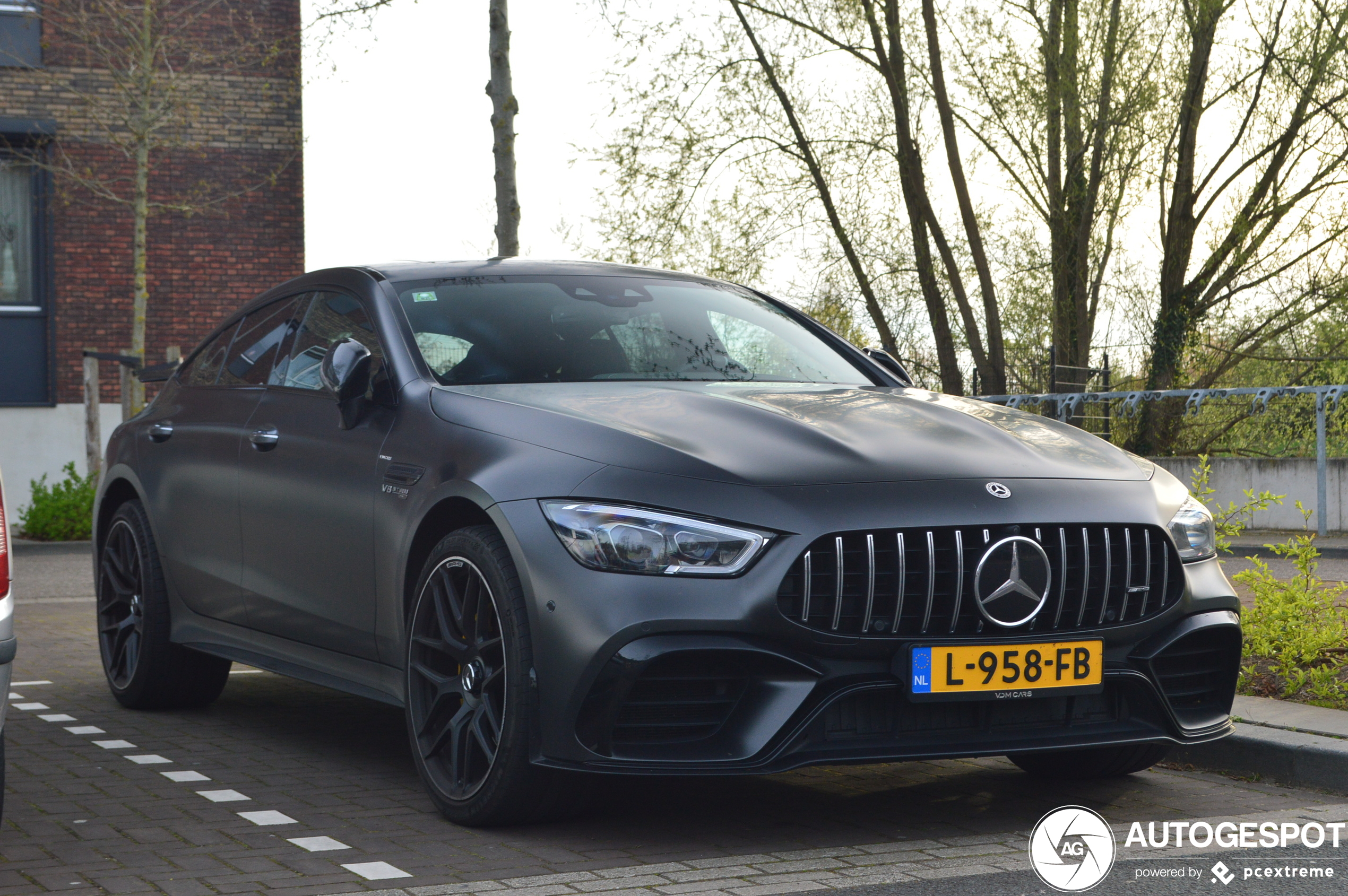 Mercedes-AMG GT 63 S X290