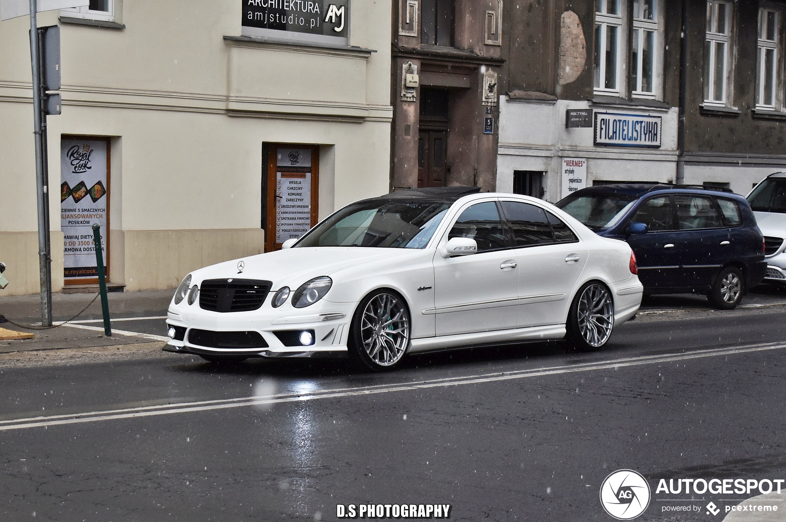 Mercedes-Benz E 55 AMG