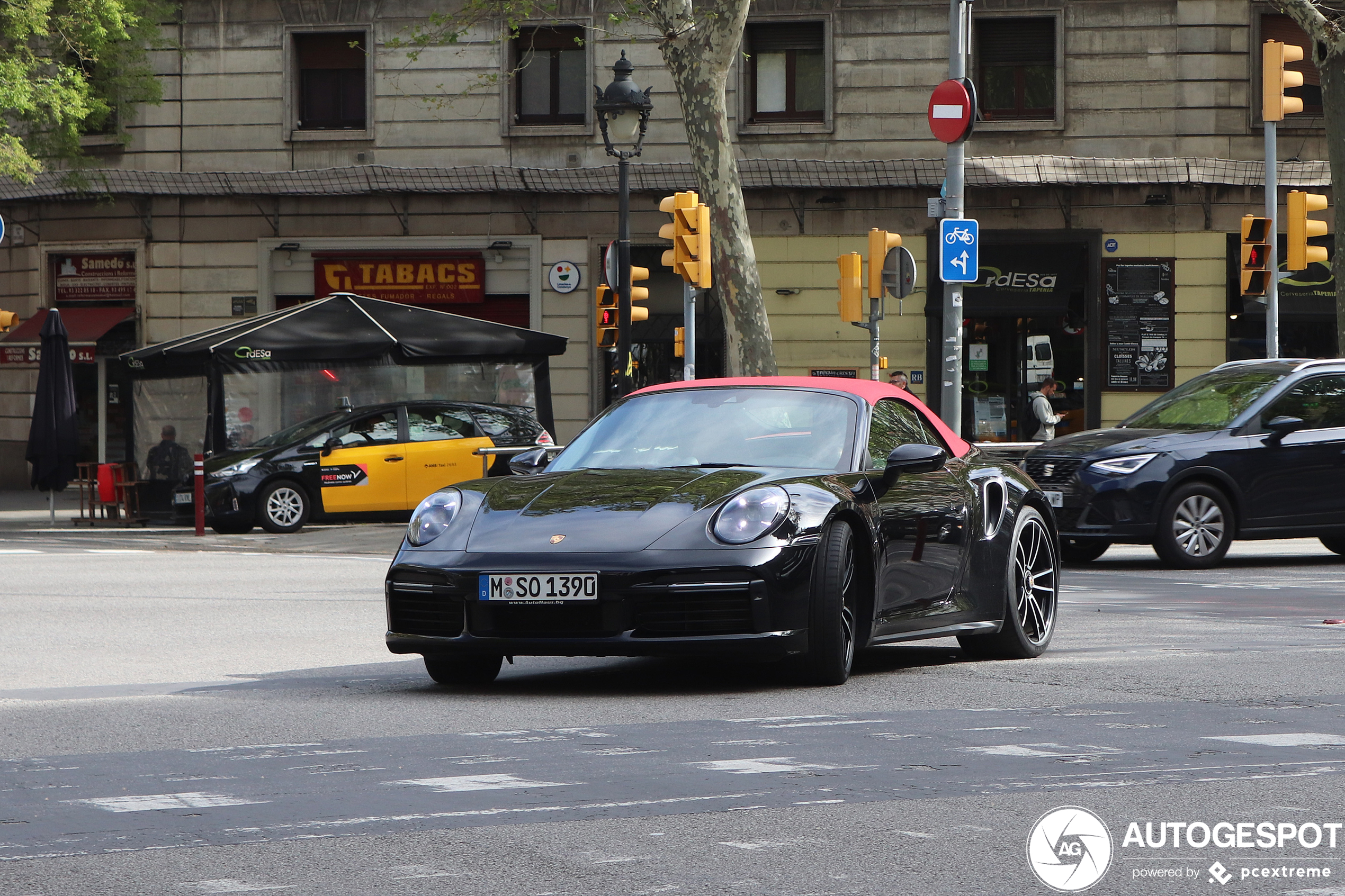 Porsche 992 Turbo S Cabriolet