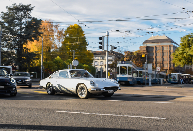 Ferrari 365 GT 2+2