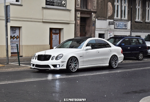 Mercedes-Benz E 55 AMG