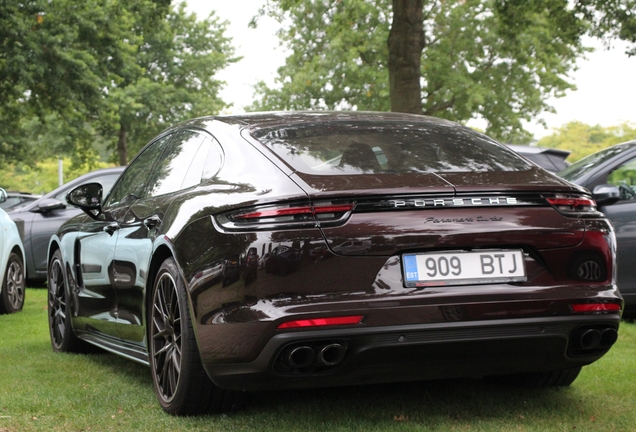 Porsche 971 Panamera Turbo