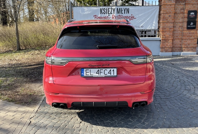 Porsche 9YA Cayenne GTS