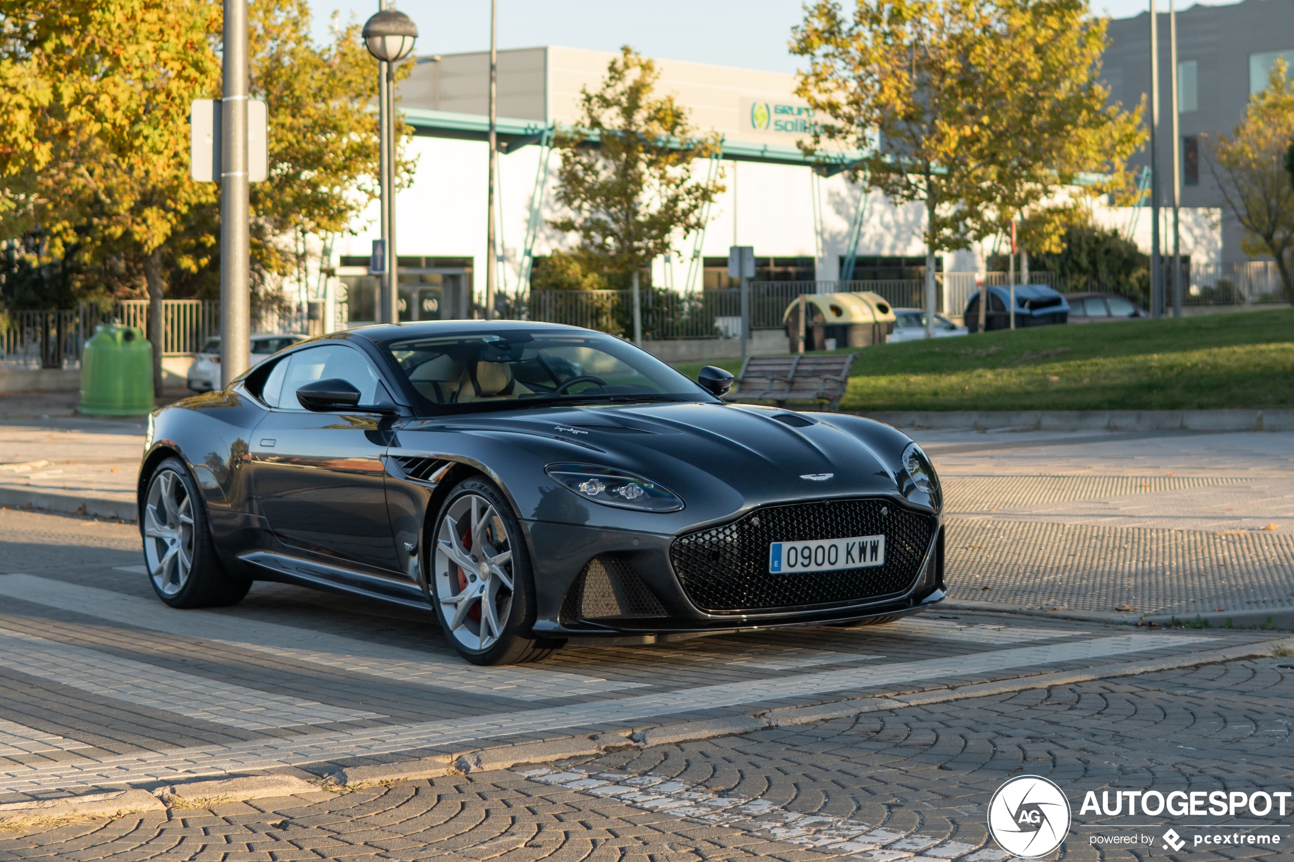 Aston Martin DBS Superleggera