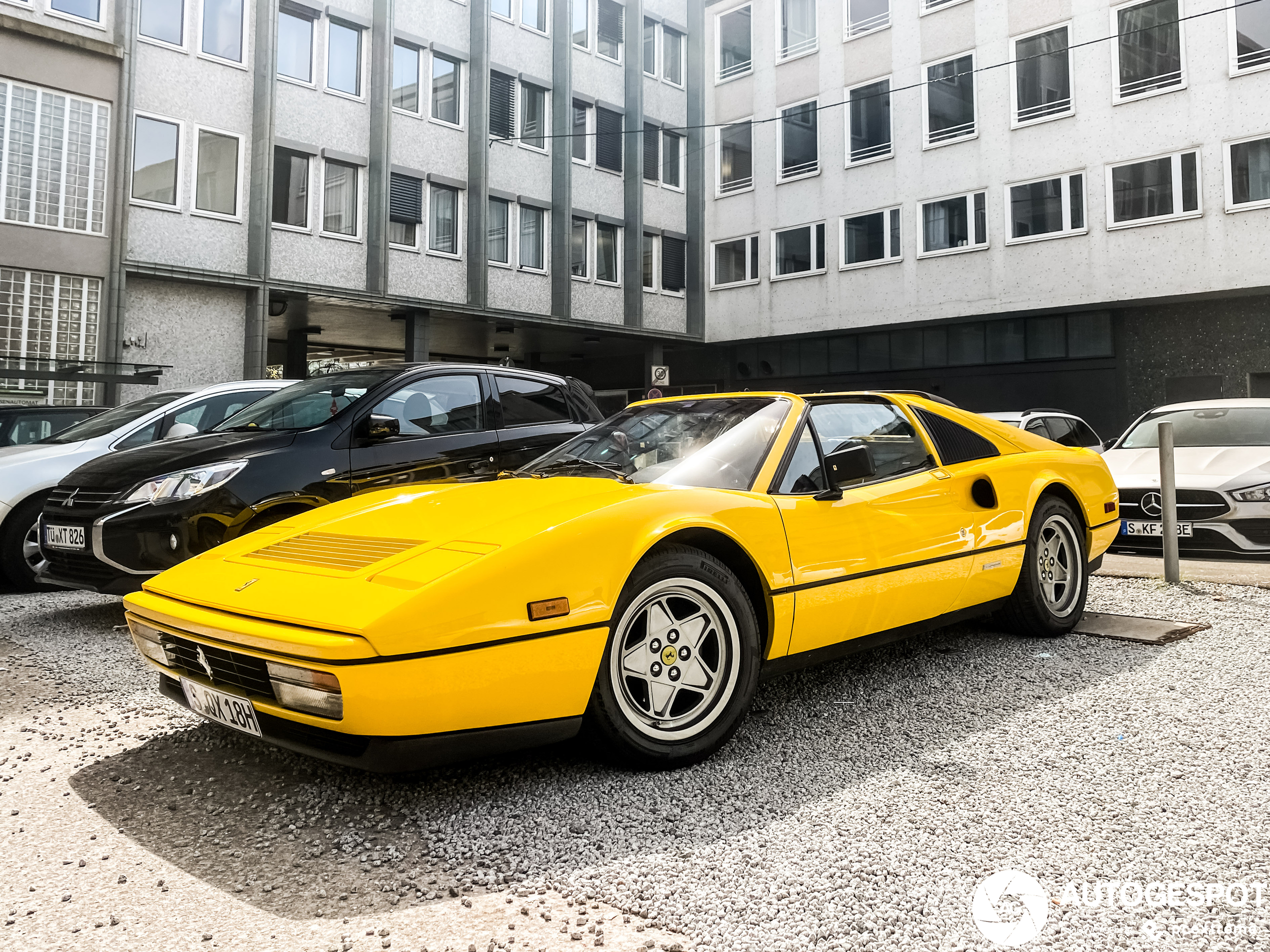 Ferrari 328 GTS