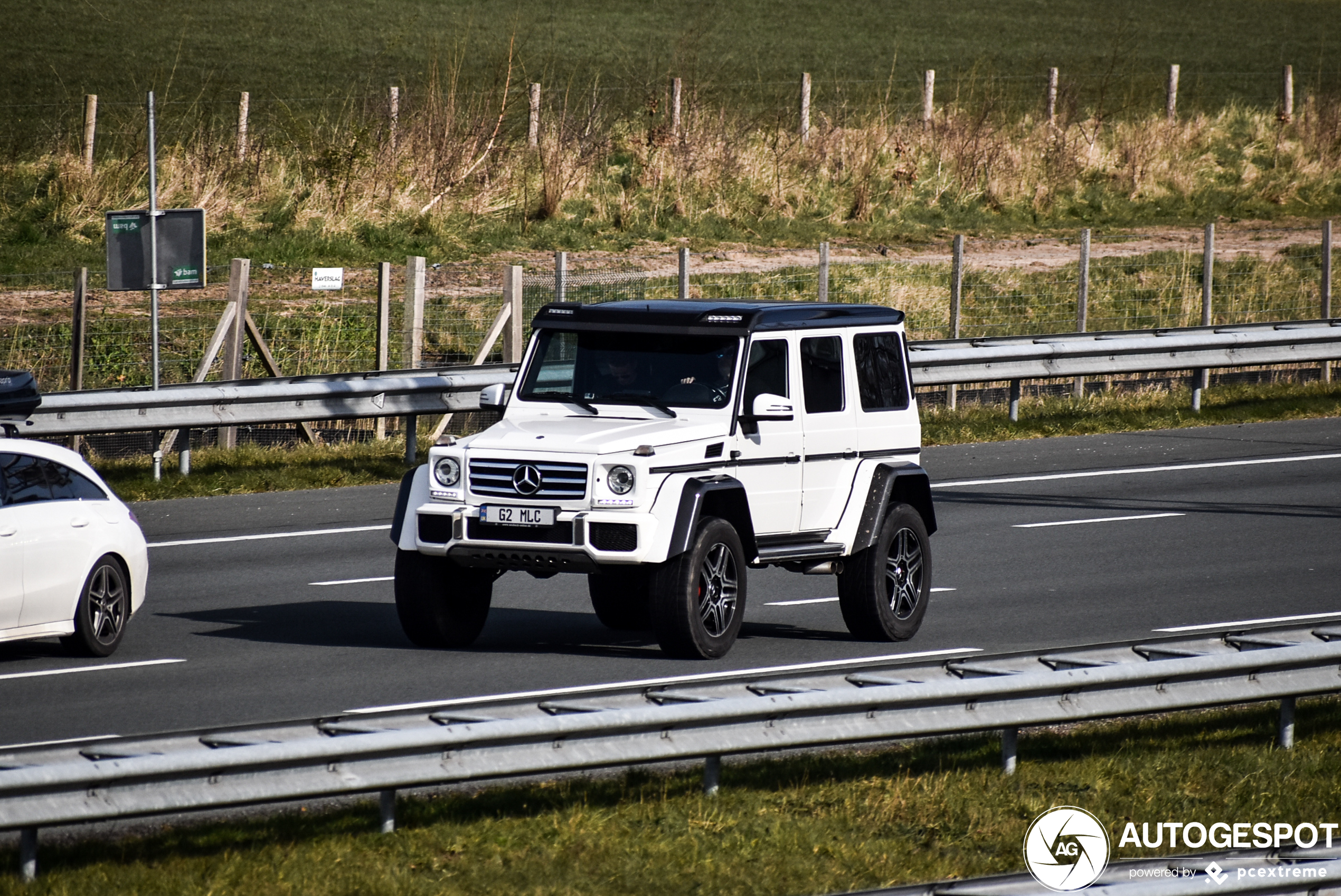 Mercedes-Benz G 500 4X4²